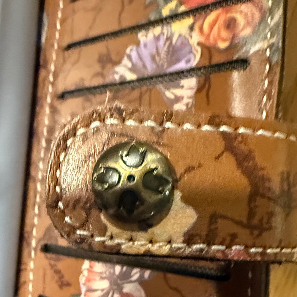 Patricia Nash Brown Floral Map-Print Long Wallet - Picture 3 of 10